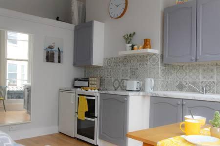Striking Seaside One Bed Balcony Flat In Brighton Apartment Luaran gambar
